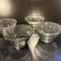 Set of 4 Vintage Small Clear / Gray Glass Condiment Serving Bowls 4” across, 2.5” high