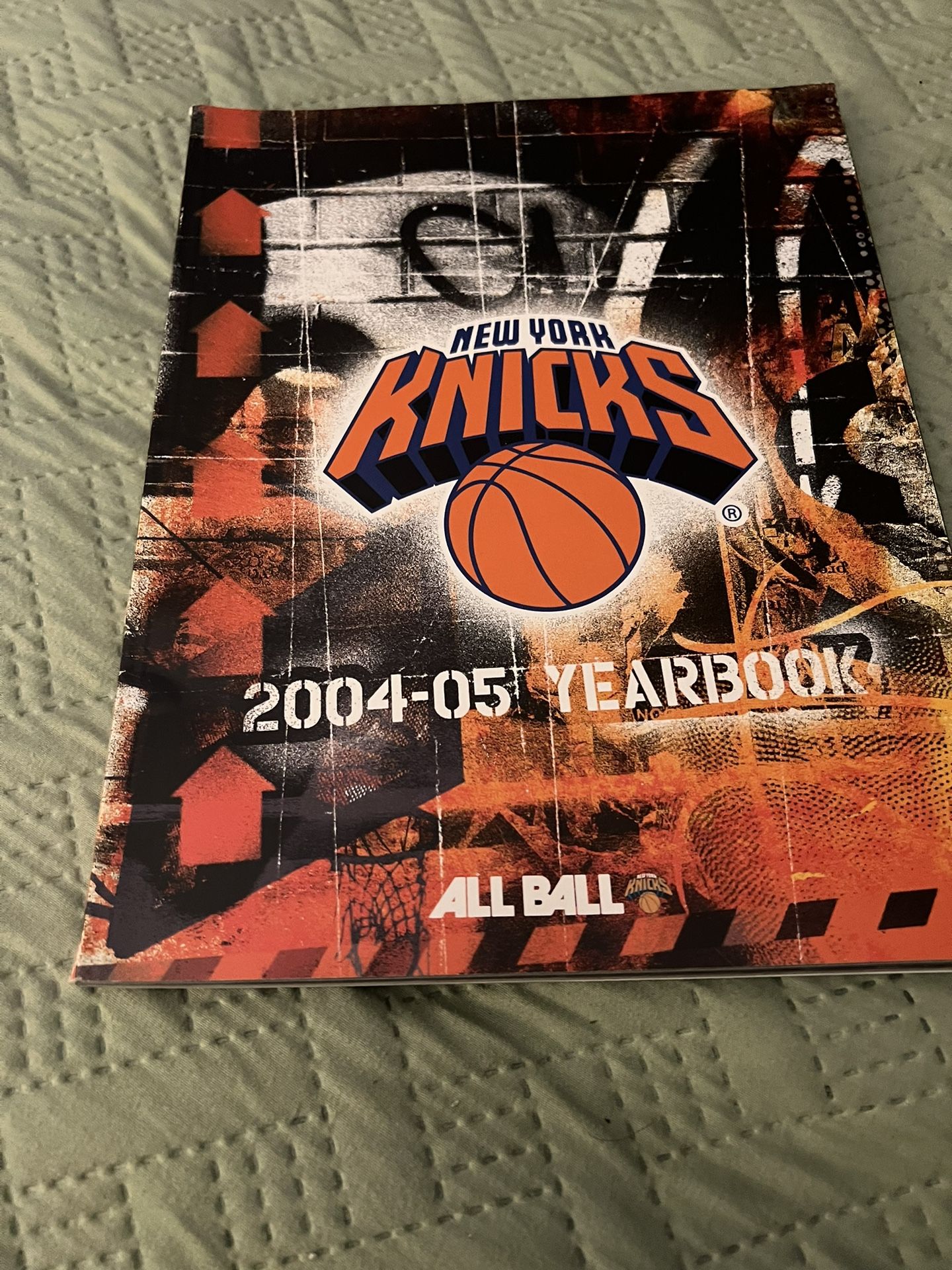 New York Knicks Yearbook 2004-05 New York Knicks Yearbook for Sale