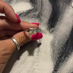 2 Carat Moissanite Engagement Ring