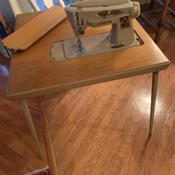 Singer Card table  for 500 series machines