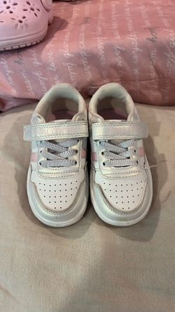 Náutica Toddler Shoes 6C