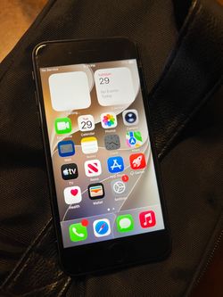 iPhone SE 3rd Gen 64 Gb