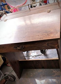 Slant top writing desk