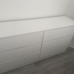 Dressers All New Furniture And Free Delivery 
