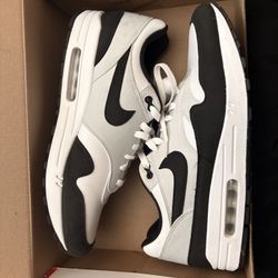 Nike Air Max 1