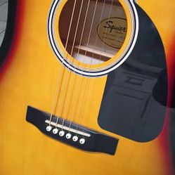 Acoustic Guitar 