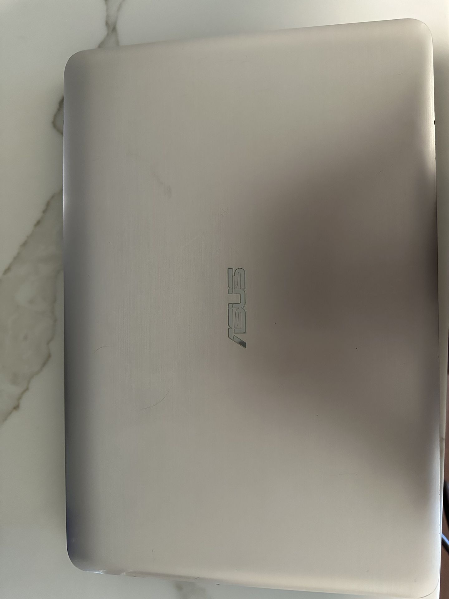 Asus Laptop F566U 15.6 Inch 256 SSD