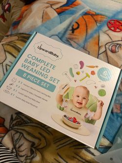 Upward baby plates