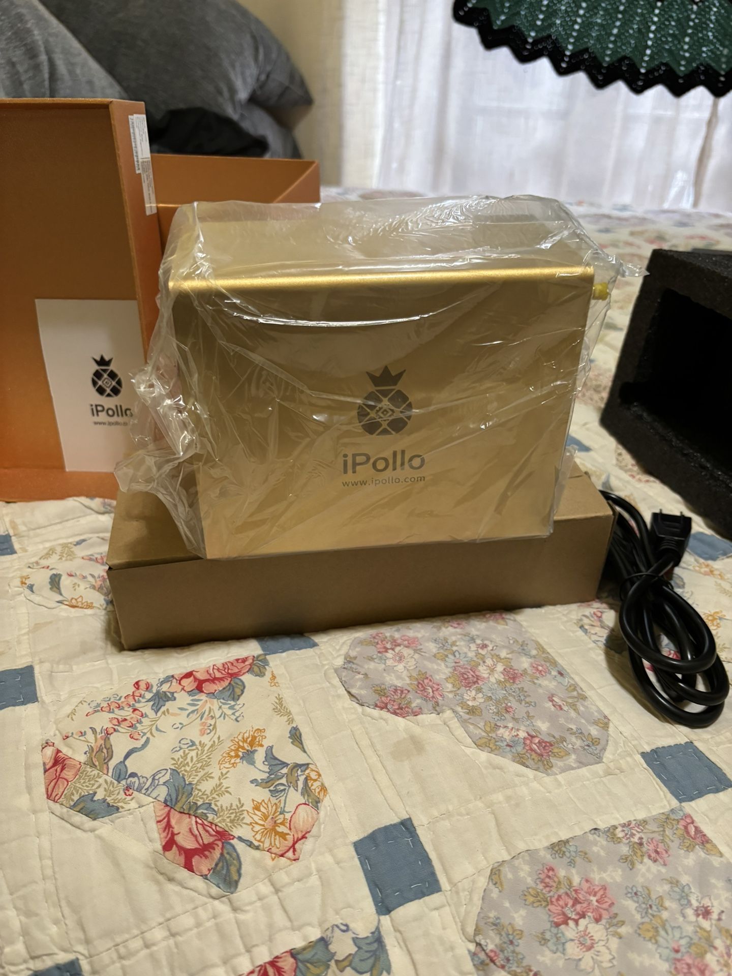 Ipollo V 1 Mini WiFi