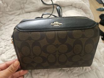 Coach Bennett Crossbody In Signature Canvas
