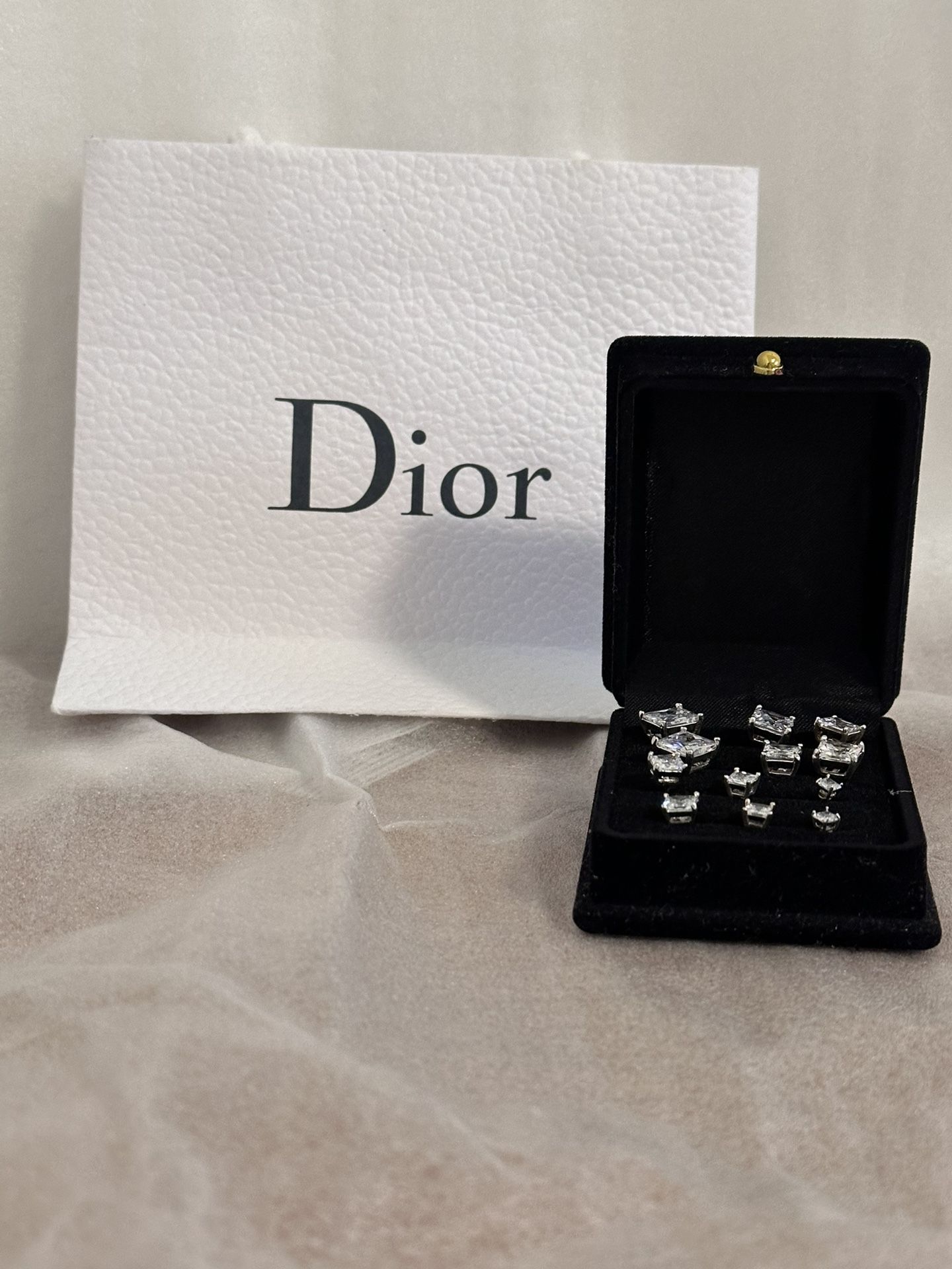 18k White Gold Plated Studs Set 3mm-8mm 6 Pairs
