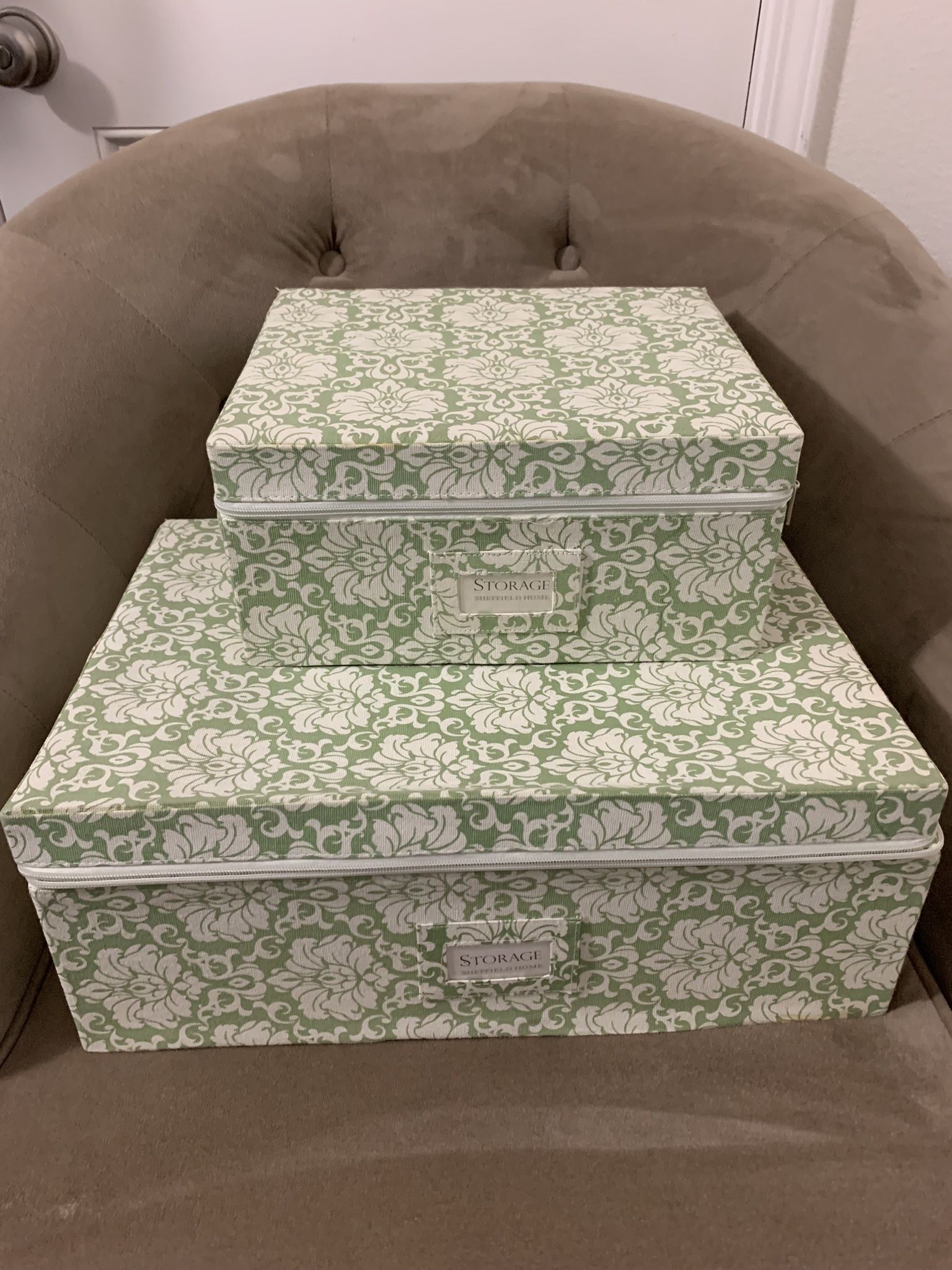 Boxes (2)