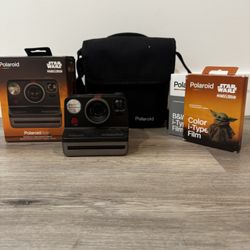 Mandalorian Polariod