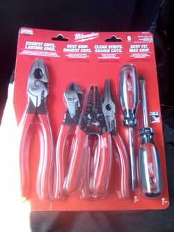Milwaukee hand tool set