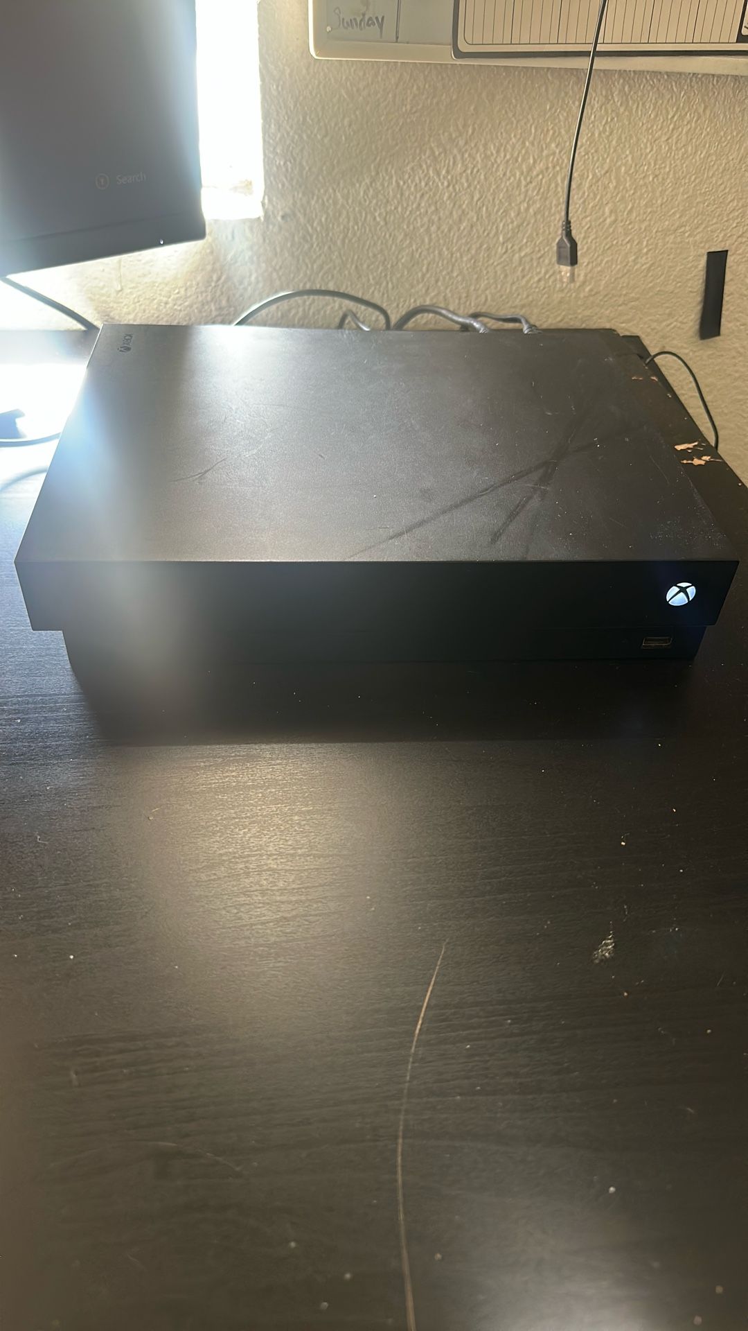 Microsoft Xbox One X 1TB