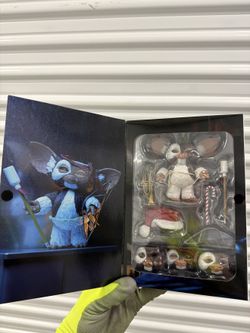 NECA Gremlins Ultimate Gizmo Action Figure - Complete in Box