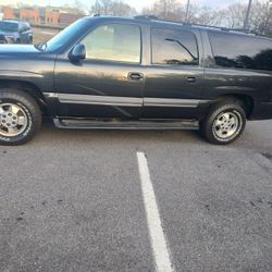 2003 Chevrolet Suburban