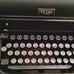 Vintage Typewriter
