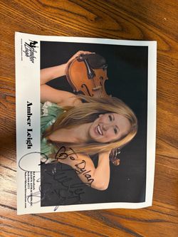 Autograph picture of Amber Leigh