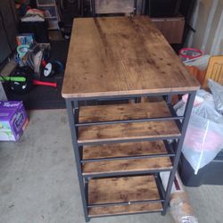 Bar Stools And Table Set 3