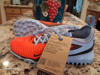 Turf soccer cleats us size 4