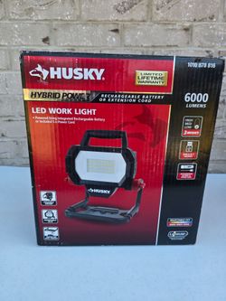 Husky Hybrid Power 6000 Lumen LED Work Light