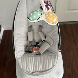 mamaRoo® multi-motion baby swing®