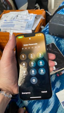 iPhone 16e 128gb  Boost Mobile Locked