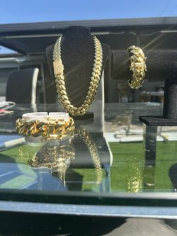 Gold Cuban Link Set 