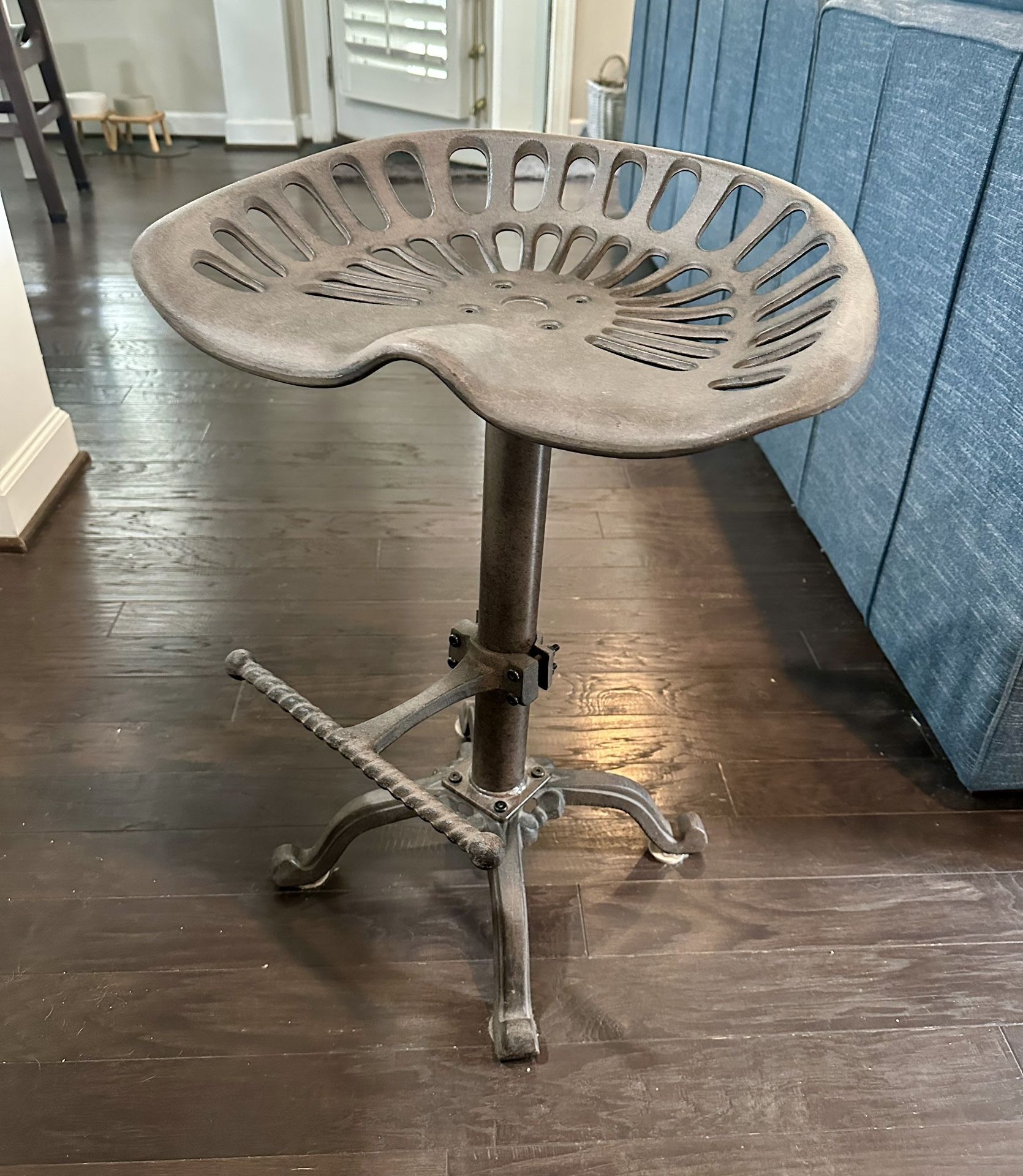 Saddle Stools