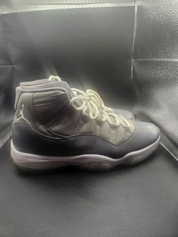 Jordan 11 Cool Grey's size 12m VNDS