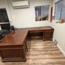 Sturdy Work Desk 