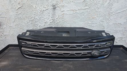 2017-2020 LAND ROVER DISCOVERY FRONT UPPER GRILL OEM