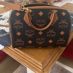 New MCM PURSE