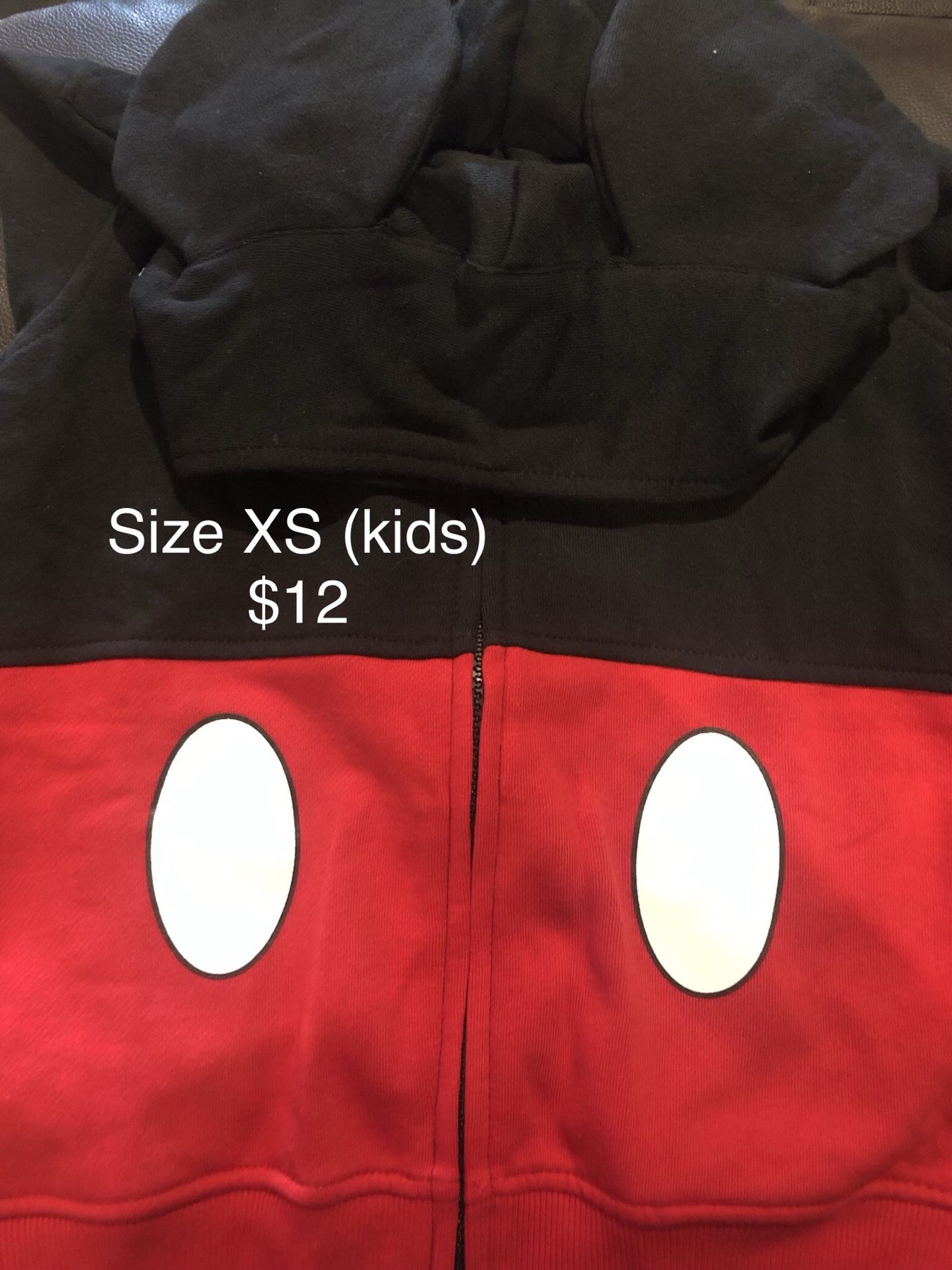 NEW Mickey Mouse Sweater Size XS (4-6X)