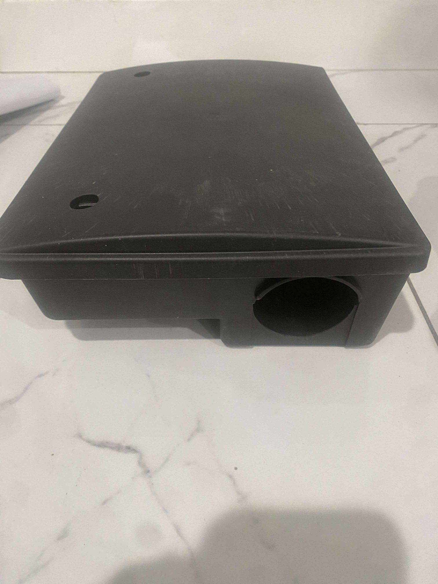 Set Of 2 Mice & Rat Bait Stations Indoor/Outdoor Child & Pet-Safe Locking Box