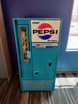 Vintage Pepsi Machine