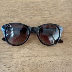 Ray-Ban Sunglasses