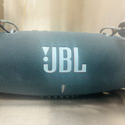 JBL xtreme 3