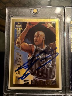 4 Shaquille O’Neal Autograph
