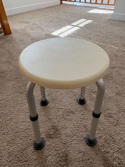 Drive Medical Adjustable Shower Stool – Excellent Condition