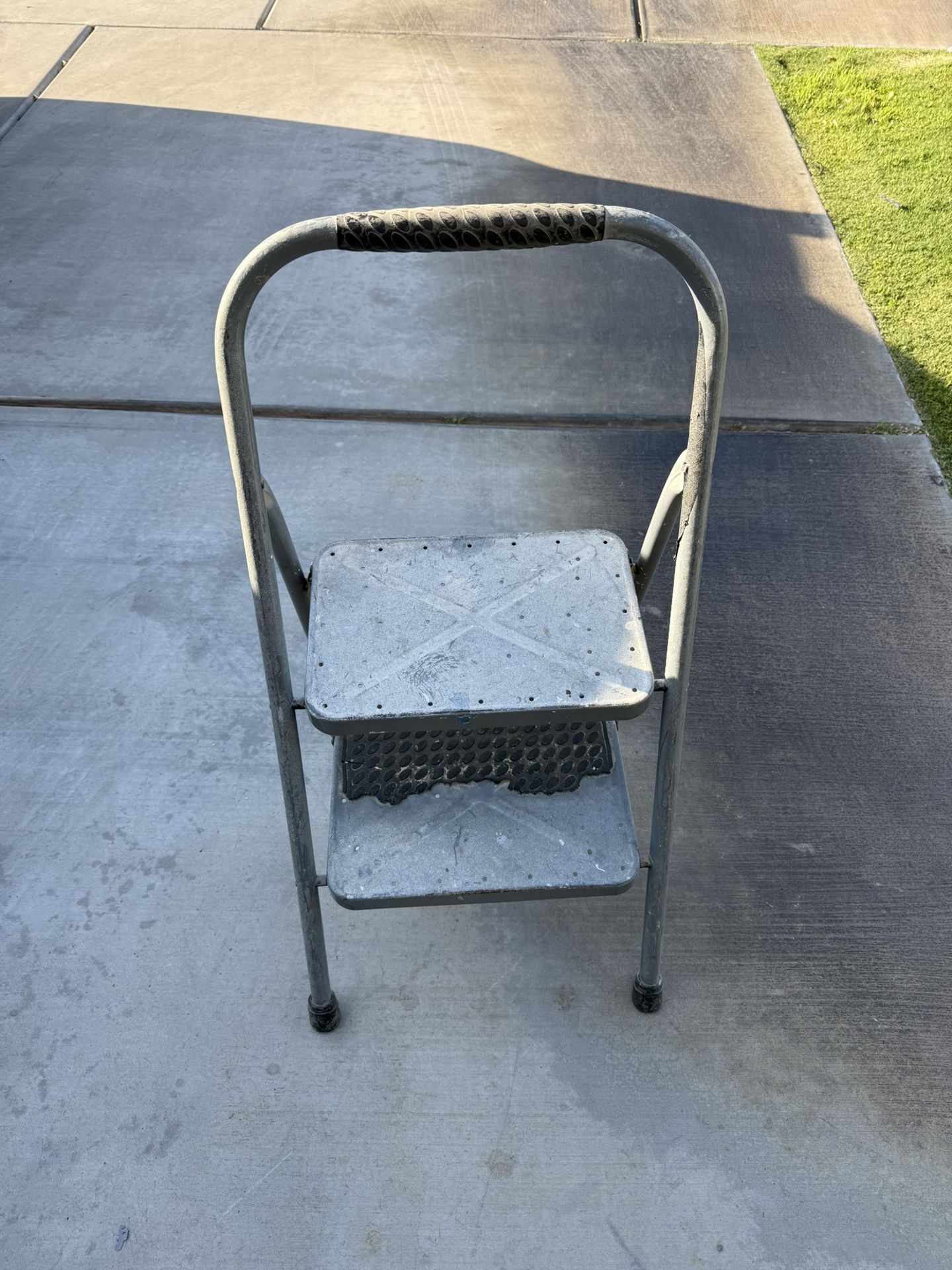 2 Step stools