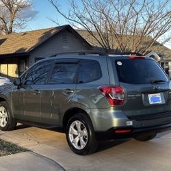 Subaru 2015. / 107,000 Miles $14,000