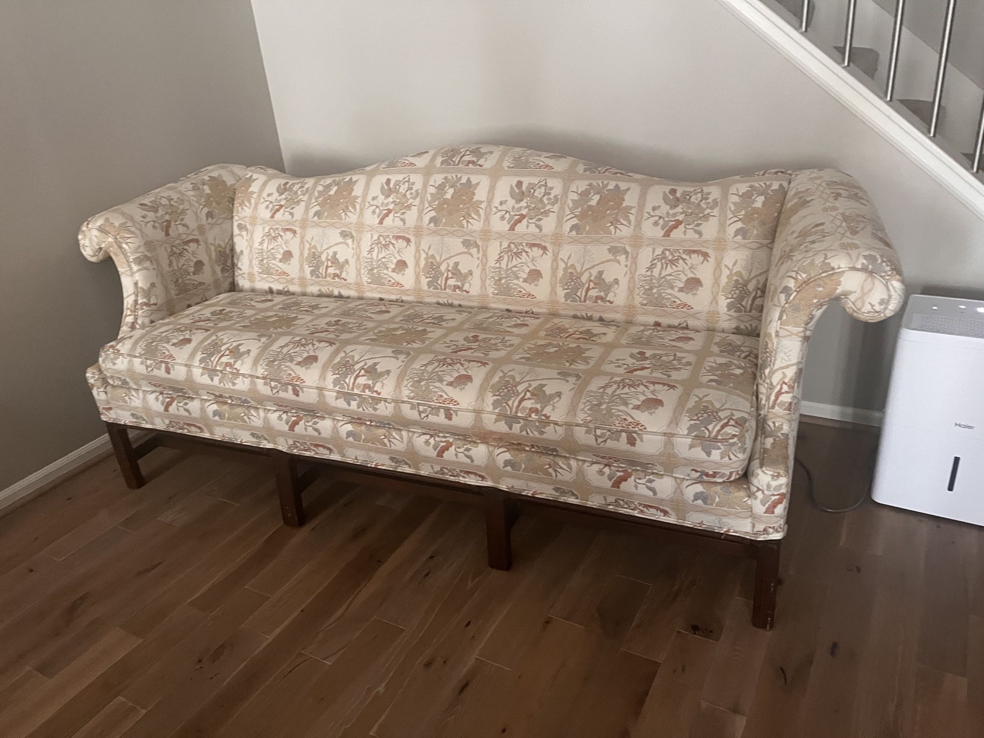 Vintage 1976 Clyde Pearson Sofa - 18th century Chippendale Style