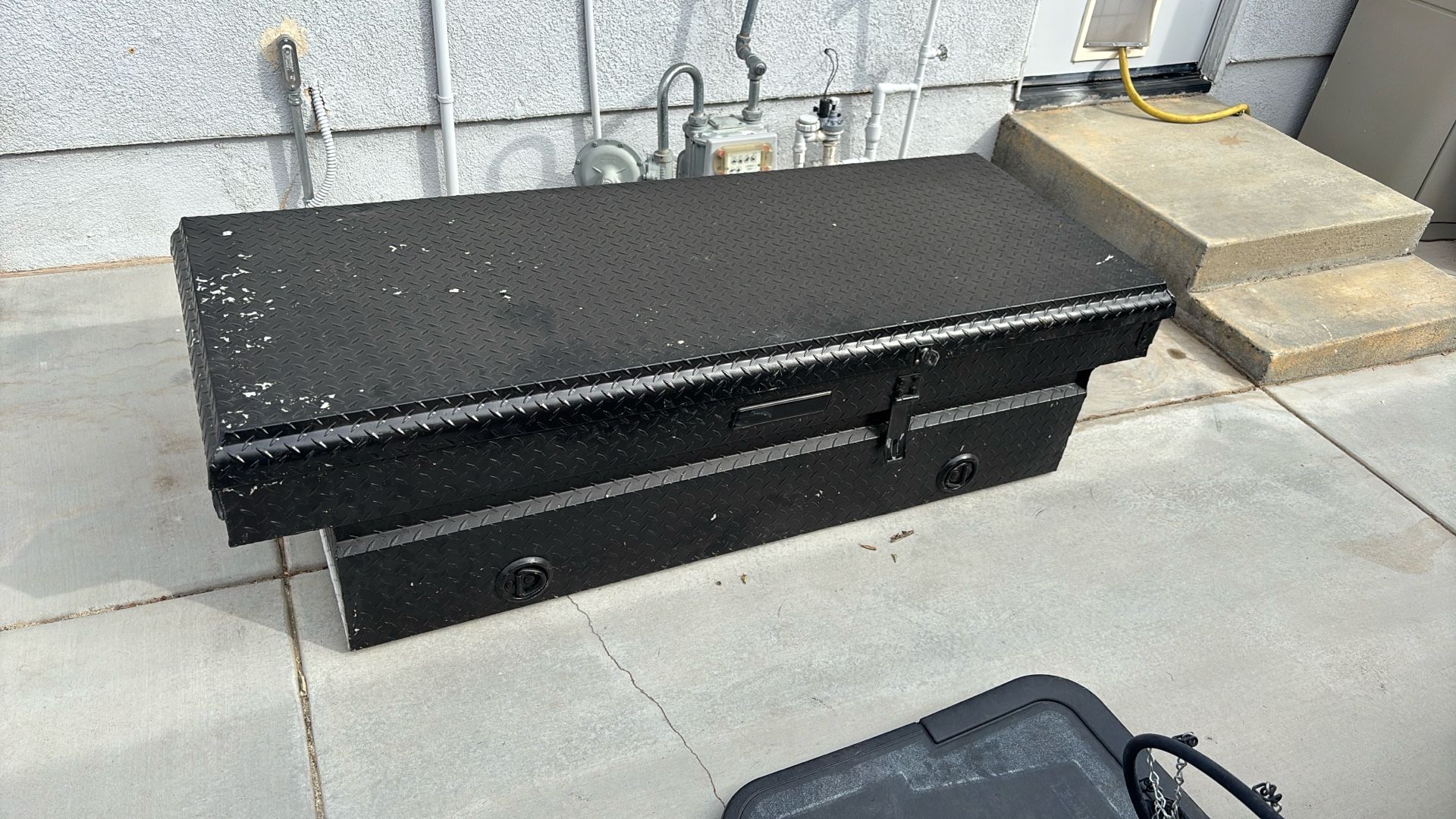 Truck Tool Box for Sale in Cabazon, CA - OfferUp