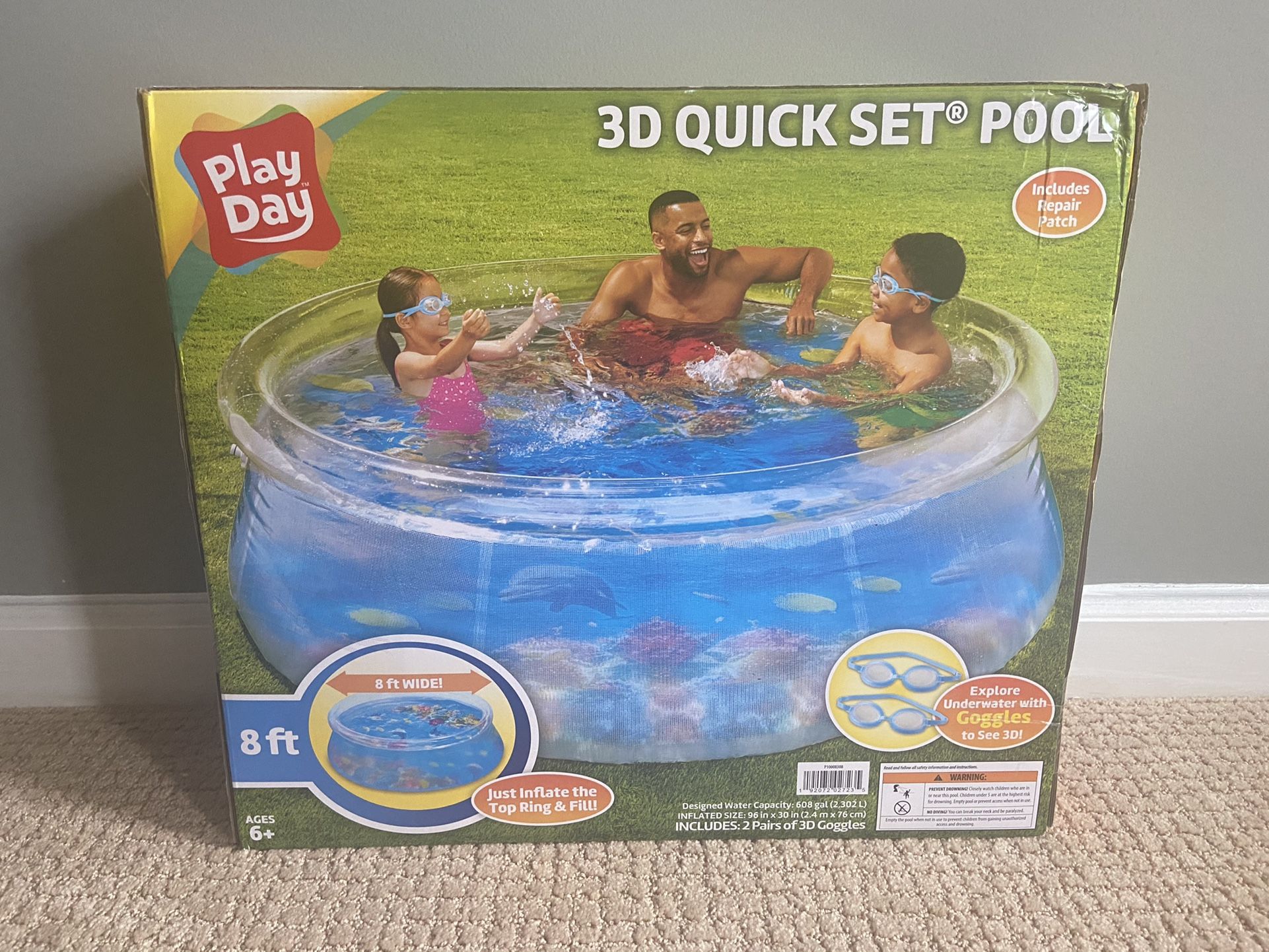 Play Day 3D Quick Set Pool w/ 2 swimming goggles - Brand New