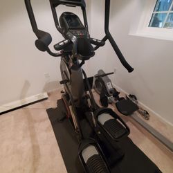 Bowflex M8 Elliptical And Rowing