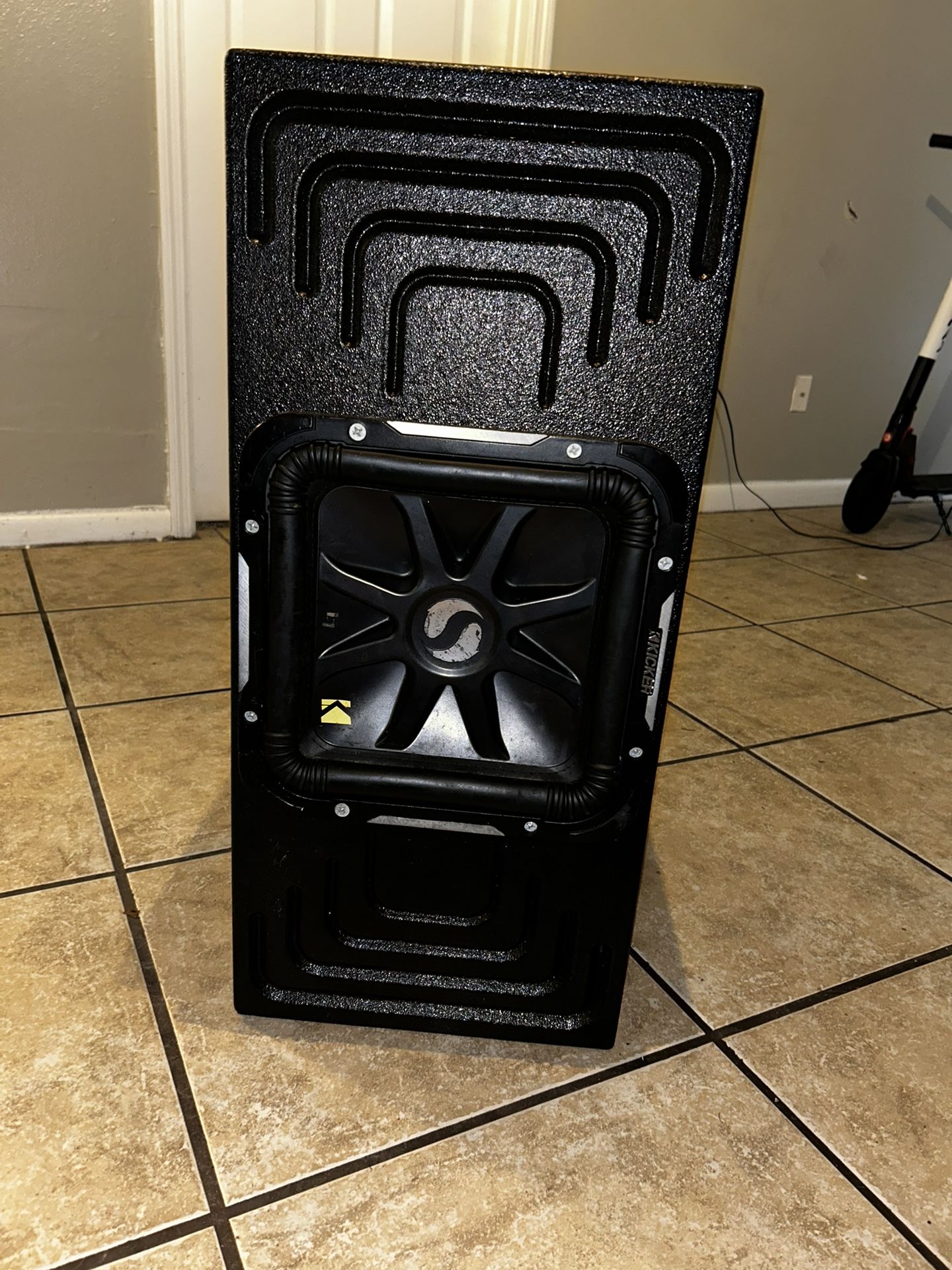 Kicker Subwoofer 