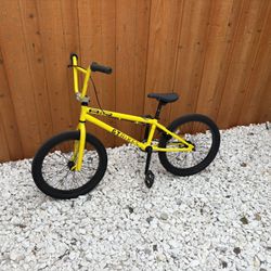 GT BIKES GT 20 U AIR YELLOW