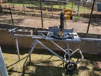 Miter saw with portable workbench